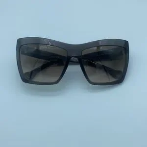 ? Host Pick ? Balenciaga 0089 Sunglasses Black/Other Brown Balenciaga Bb0096s Black Female Rectangle Sunglasses  main image 4